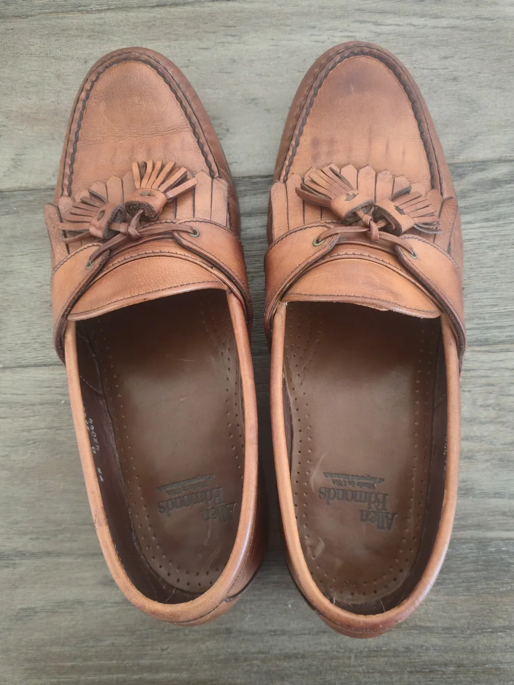 Men's Allen Edmonds Elfield Tassel Loafers Brown Leather 9.5D USA Old Money Prep